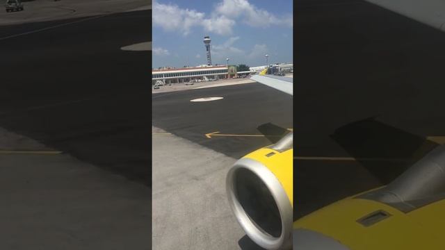 CUN (Cancun International Airport) taxi смотреть онлайн