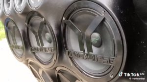 Бело - черная тачка