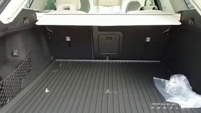 2020 Volvo XC60 T5 Momentum in Charleston, SC 29407 смотреть онлайн