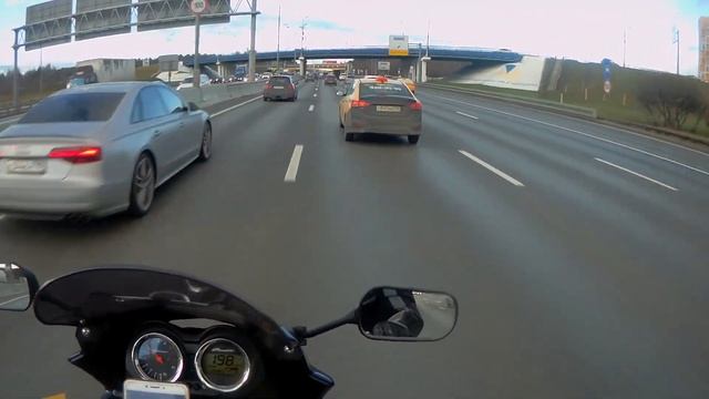 MOTO GP Rider on a Road Bike in the City!!! смотреть онлайн