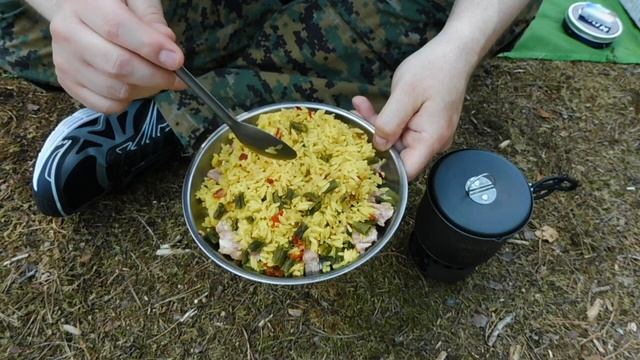 Plony Natury - ryż fasolka papryka cebula curry смотреть онлайн