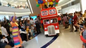 Запуск первого в Казахстане аттракциона для детей London Express