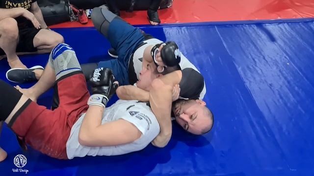 ЗАХВАТ НА УДУШЕНИЕ