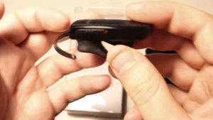 Удобная bluetooth гарнитура для водителей Plantronics ML20