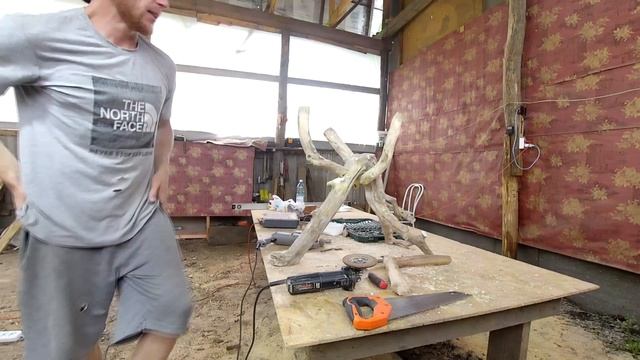 поделки из дерева. столик из корней. лесная мебель смотреть онлайн