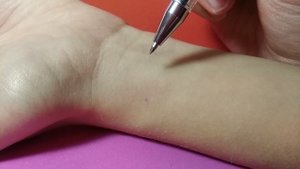 КАК СДЕЛАТЬ ВРЕМЕННУЮ ТАТУИРОВКУ?! /Vlada Yankovskaya