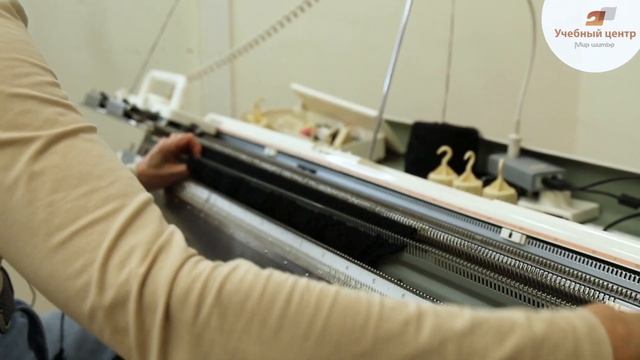 Тёплый снуд за час! Машинное вязание на SILVER REED SK 840