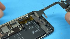 Замена разъема iPhone 11 Pro Charge Port Repair Tutorial - DIY Guide To Fix Your Broken Charge Port!