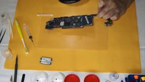 Acer W700 - замена SSD и термопасты Часть 2\ Acer W700 - SSD and Thermal paste replacement Part 2