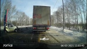 Нижегородская обл , Лысково  В больницу с тяжелыми травмами попали 55 летние водитель и пассажир Da