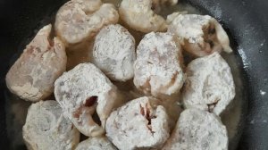 Как я жарю хек, минтай быстро, вкусно, с румяной корочкой. #жареннаярыба #вкусно #хекминтайвкусно