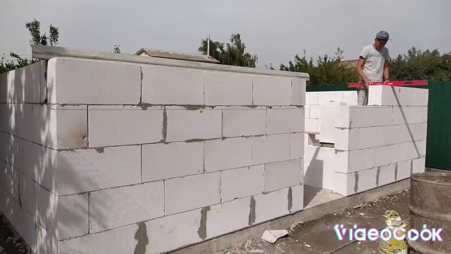 Курятник из газобетона. ч. 2 Стены #курятник #курятниксвоимируками   #птичник #птичникизгазобетона