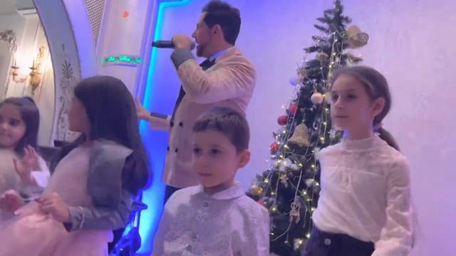 Авраам Руссо - далеко-далёко 01.01.2022 смотреть онлайн