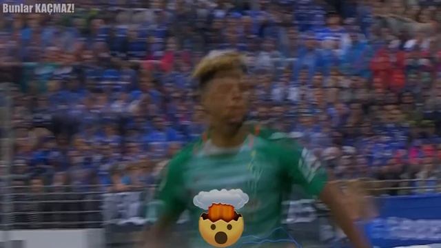 Ronaldo, Oğlunu O Halde Görünce Mutluluktan Gözyaşlarına Hakim Olamadı !! Futbolda Efsanevi Tepkile смотреть онлайн