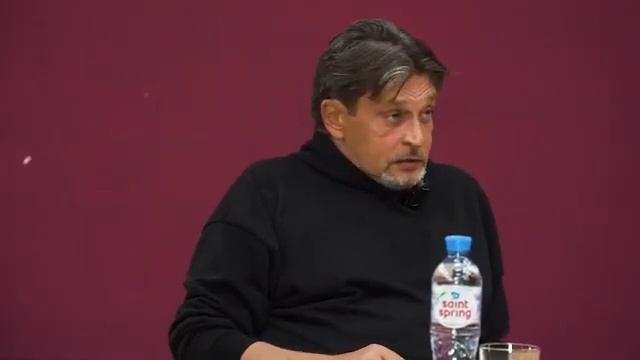 Александр Домогаров на мастер классе. Сканирование стиха.