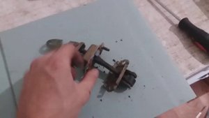 Пежо 407, фиксаторы дверей