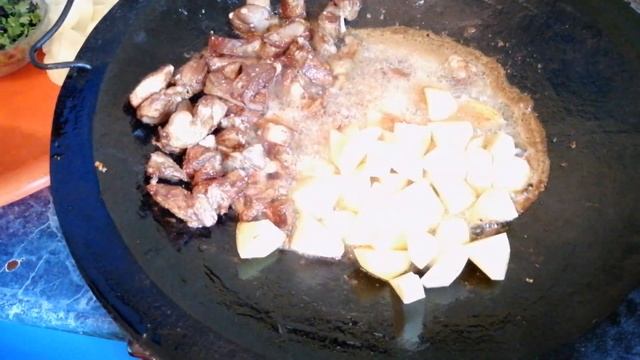 АЗЕРБАЙДЖАНСКОЕ ЖАРКОЕ ДЖИЗ БЫЗ НА САДЖЕ