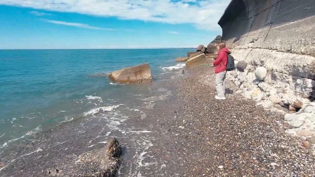 Охота на КРУПНУЮ форель в Черном море | Дельфины под ногами, ставрида на спиннинг в Грузии