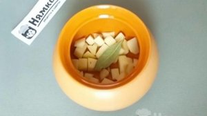 Грибной суп из замороженных грибов в горшочках в духовке