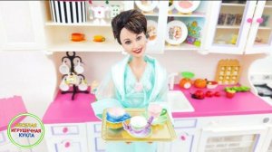 Вечеринка по случаю дня рождения с близнецами Барби и Кена