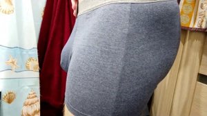 Быстрая примерка трусов