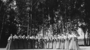 "Девичья весна" репортаж со съёмок фильма // 1960 // Ансамбль "Берёзка"