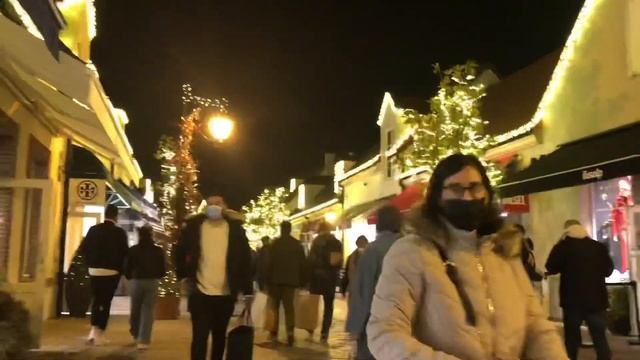 La Vallée Village à Paris смотреть онлайн