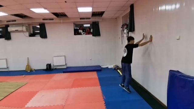 ТРЕНИРОВКА ПО АКРОБАТИКЕ В ЗАЛЕ! | Новые элементы | наработка | смотреть онлайн