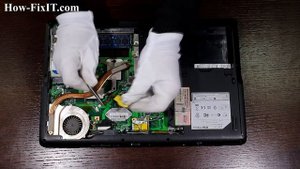 Reset BIOS settings MSI CR620, CR630 laptop | CMOS battery replacement