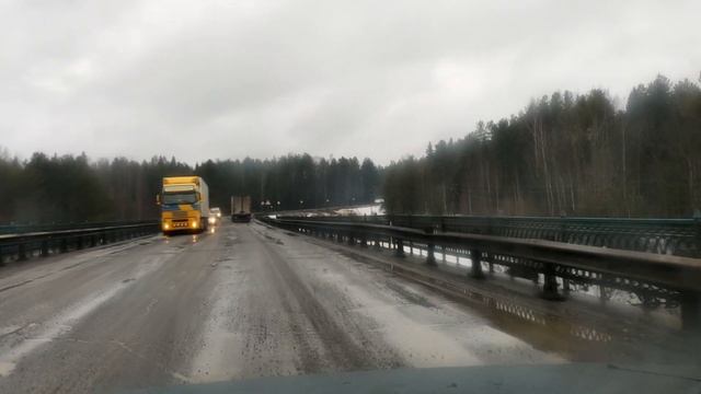 БЕЗДОРОЖЬЕ НА ФЕДЕРАЛЬНОЙ ТРАССЕ Р-243. смотреть онлайн