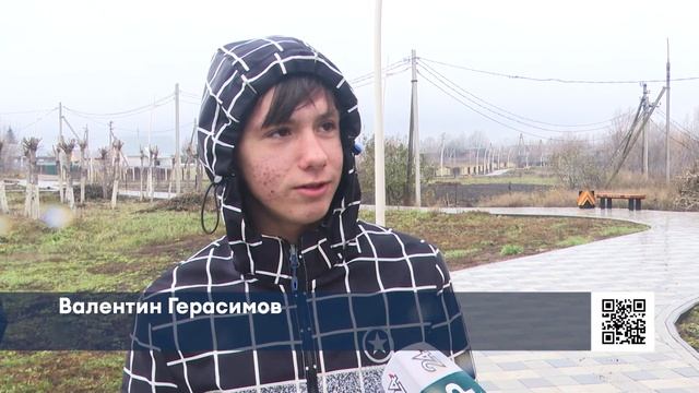 В селе Сухарево местные жители высадили 30 голубых елей и рябин смотреть онлайн