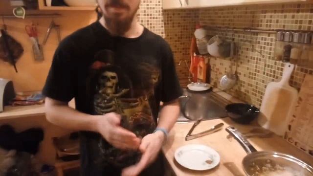 замороженное яйцо в панировке во фритюре. (рукожопые рецепты)
