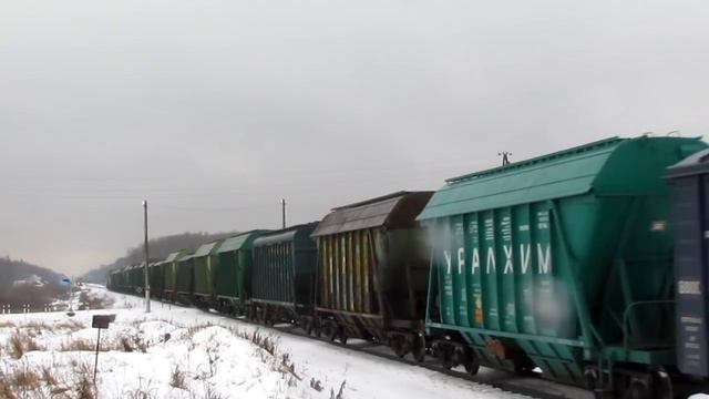 2ТЭ116УД 008 с грузовым поездом на перегоне Фурманов - Домовицы Северной железной дороги. смотреть онлайн