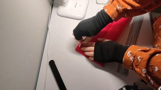 Как обработать низ рукава.Рукав на манжете.Шлица в шве