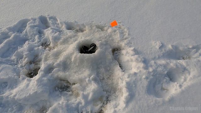 ЗА ЩУКОЙ В ЛЕС ЗИМОЙ , засадили Mitsubishi Pajero Sport K9, лучшая машина для рыбалки смотреть онлайн