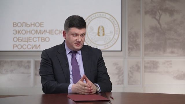 Дом "Э" - Кризис с длинной тенью. Как пандемия влияет на экономику? смотреть онлайн