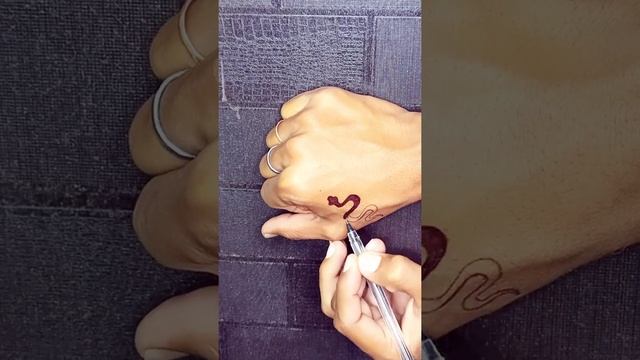 snake tattoo on hand || best snake tattoo for men || unique snake tattoo design || #shorts