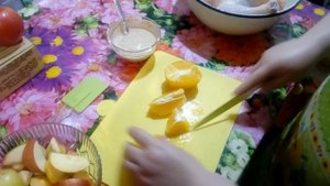 Вкусная сочная запеченая курица с яблоками и апельсинами !!!