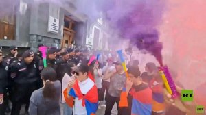 بالفيديو.. احتجاجات في أرمينيا ضد الحكومة