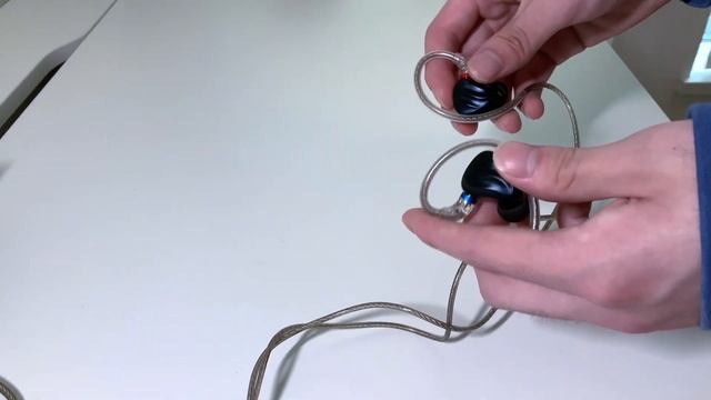 Fiio FH3 IEM Review - Budget Bassy Hybrids смотреть онлайн