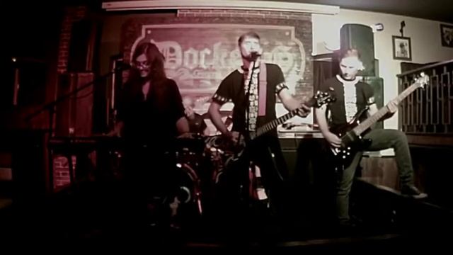 Як вижить (Docker-G Pub) смотреть онлайн