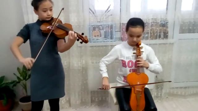 Амина и Дария смотреть онлайн