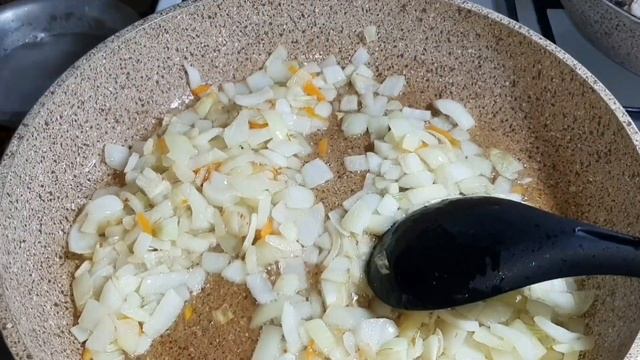 РЫБА  в томном соусе , ВКУСНЕЕ покупных  Консерв !! Жареная Рыба в Томатно Овощном Соусе ??