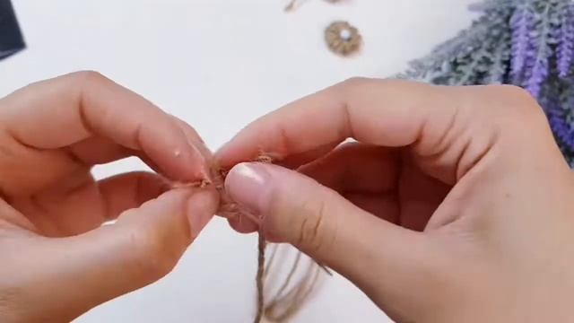 Браслет из джута своими руками | плетём браслет | DIY jute bracelet | ideas with jute смотреть онлайн