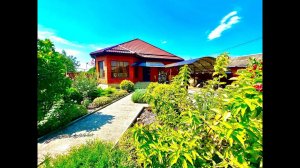 Идеальный уголок на юге: уютный дом с отделкой и просторным участком!