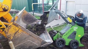 Подготовка почвы для газона мини-погрузчиком FRONTMEN