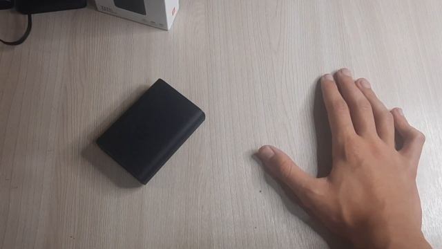 Xiaomi Mi Power Bank 3 Ultra Compact на 10000 мА•ч. Отзыв спустя месяц использования! смотреть онлайн