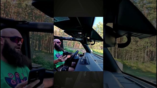 JEEP VS FORD | ЧТО БЫСТРЕЕ ОТ 0 ДО 100 КМ/Ч | RUBICON 392 / BRONCO RAPTOR #short #shorts #jeep #ford