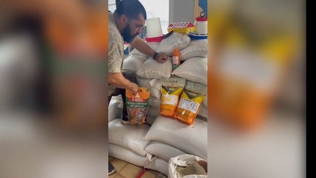Делаем акцент на то, что мы начали выпускать корма для птиц! Гранулы "Старт", "Рост" и "Финиш"