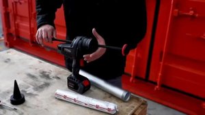 WURTH CORDLESS аккумуляторный пистолет для герметика 600 мл